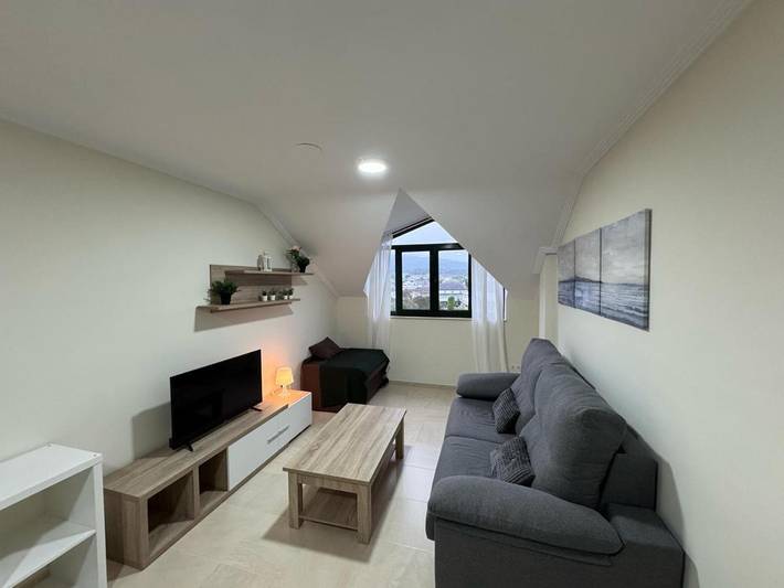 Ferienwohnung für 3 Personen, mit Garten und Ausblick sowie Pool - 1