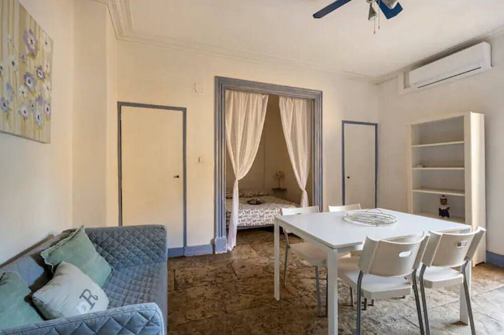 Apartamento entero, Casa de vacaciones en el sur de Francia en la Camarga in Vauvert, Region de Nimes