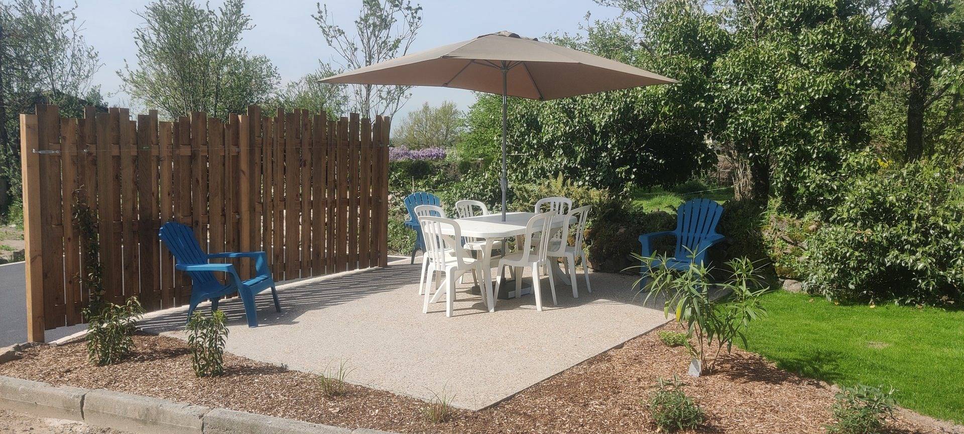 Gîte aux Fleurs d'Agnès in La Gaubretière, Vallée de la Loire