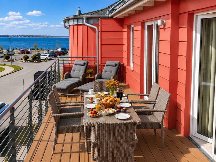 Ferienwohnung für 5 Personen, mit Balkon und Seeblick in Burg auf Fehmarn und Umgebung