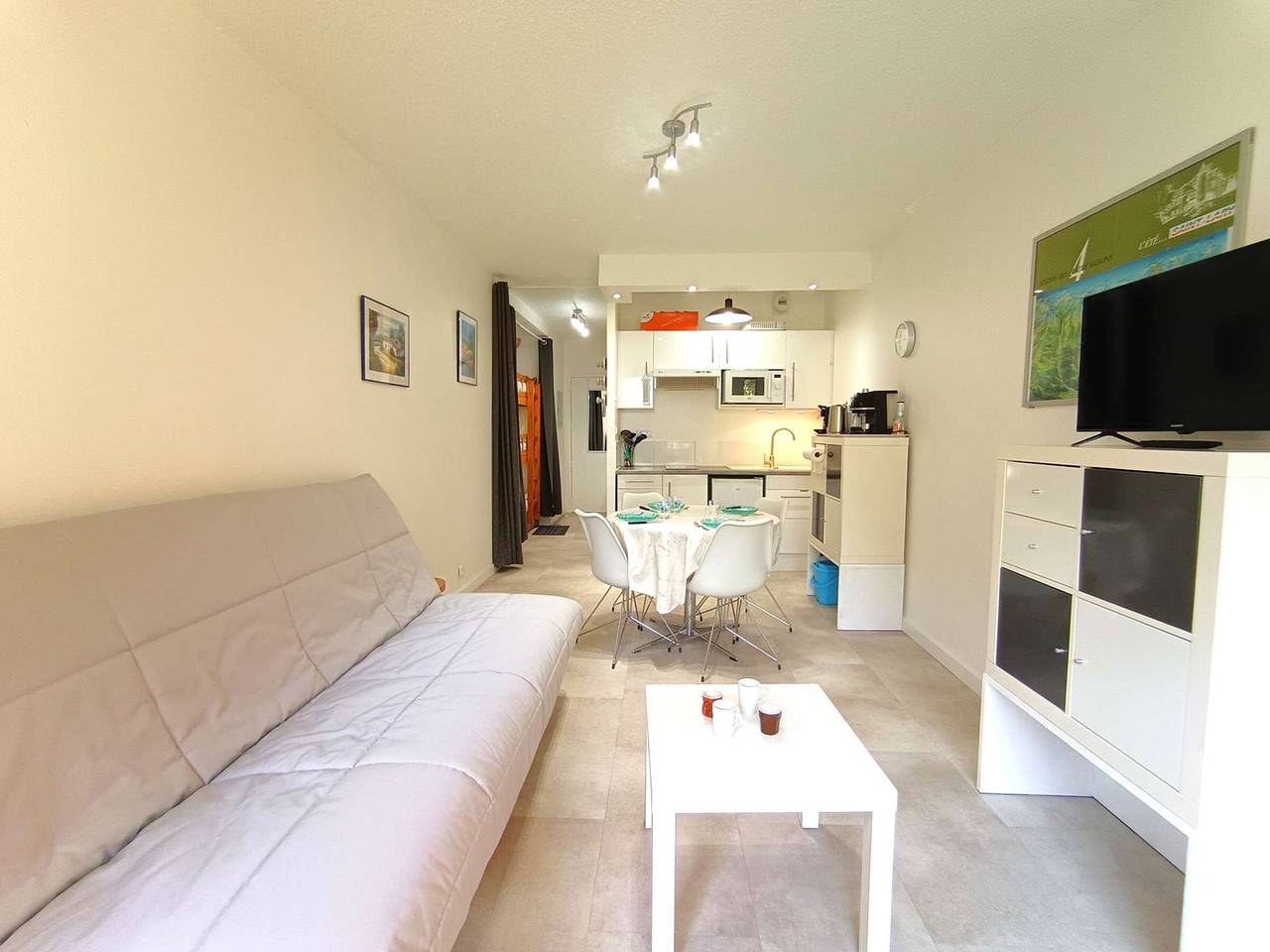 Ganzes Studio, Gemütliches Studio für 4 mit Balkon und Parkplatz in Saint-Lary-Soulan in Saint-Lary-Soulan, Nationalpark Pyrenäen