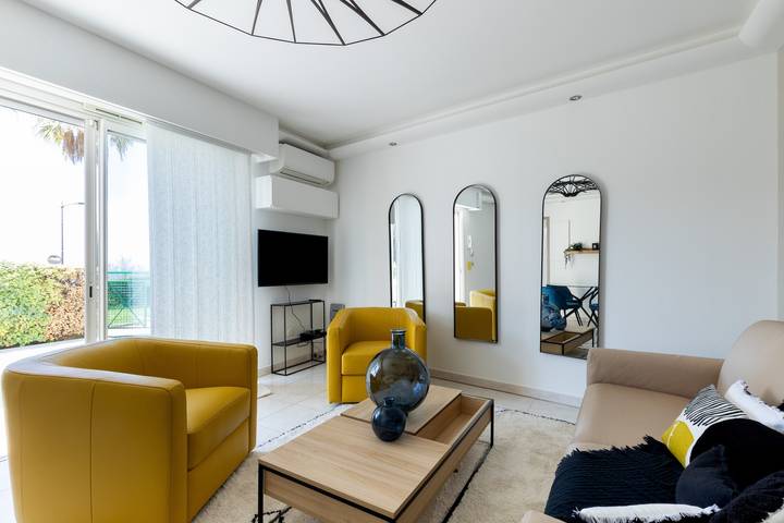 Ferienwohnung für 4 Personen, mit Balkon und Whirlpool sowie Terrasse in Sanary-sur-Mer - 3