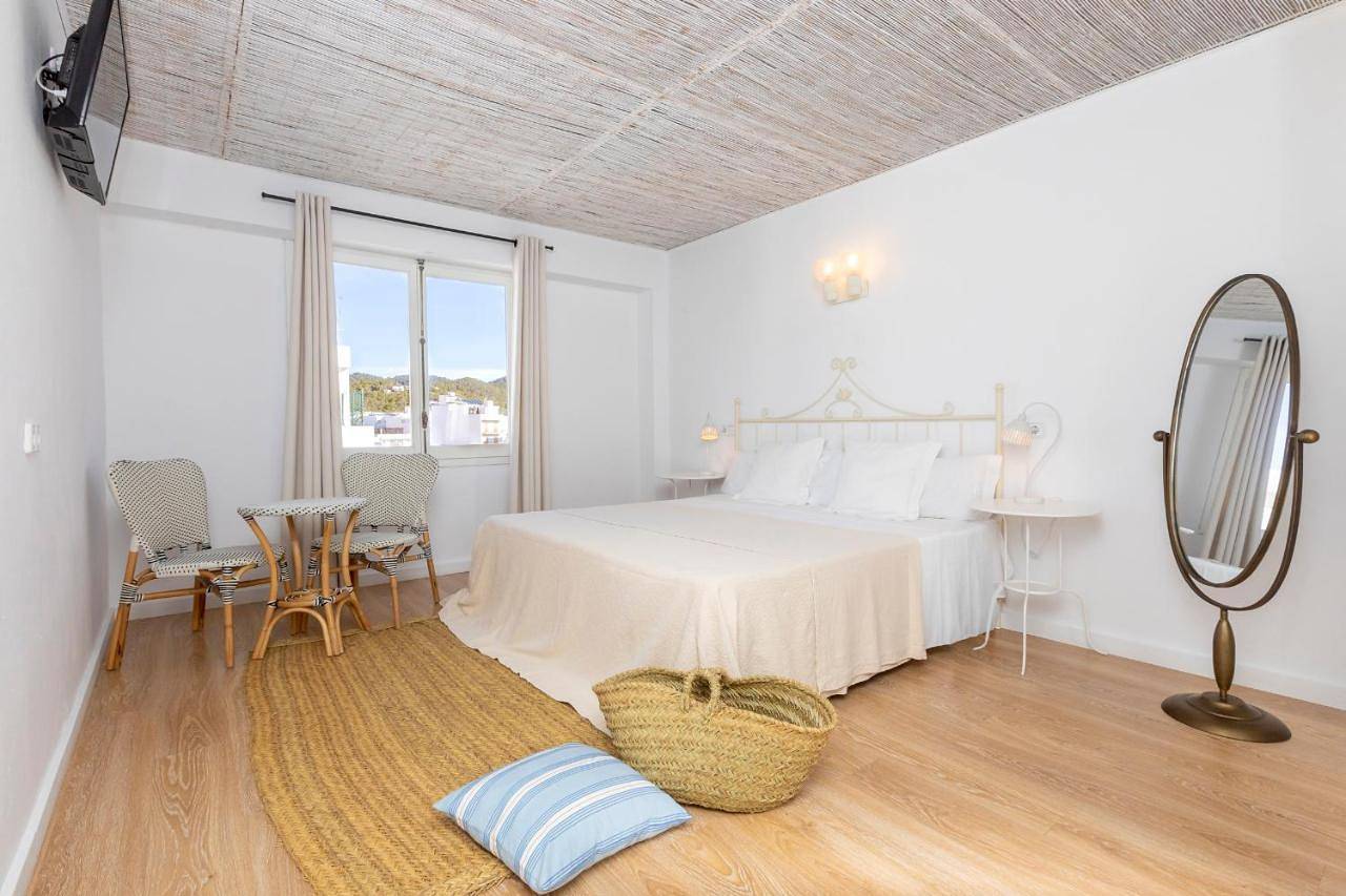 Can Beia Hostal Boutique in Ocean Beach Ibiza, Sant Antoni de Portmany