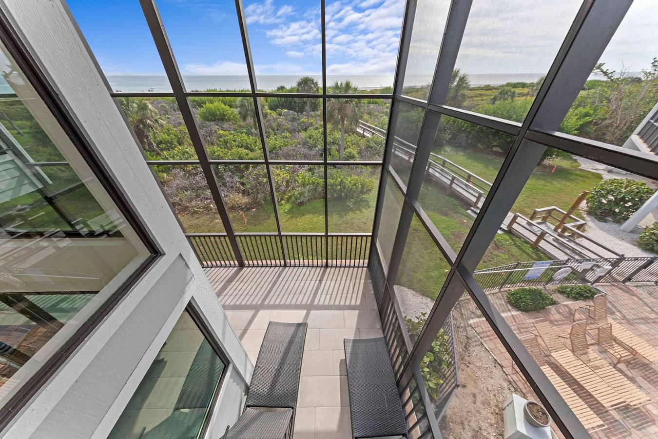 Ganze Wohnung, Coming Soon: Cyprina #2 Direct Water Views in Sanibel, Sanibel Island