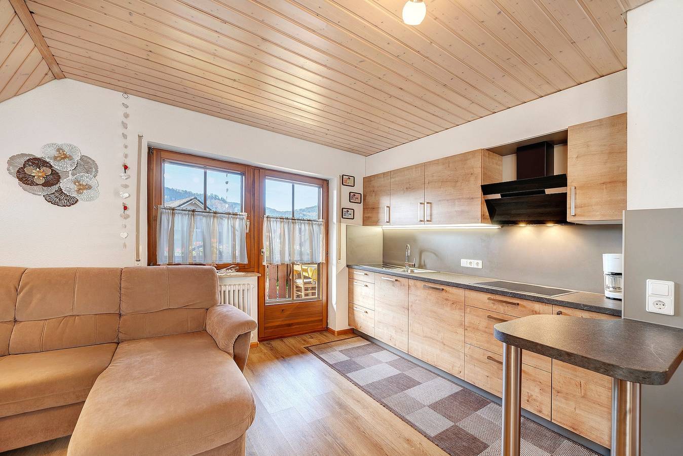 Ganze Wohnung, Ferienwohnung 'Panoramablick' mit Bergblick, Gemeinschaftsterrasse und Wi-Fi in Haslach im Kinzigtal, Kinzigtal