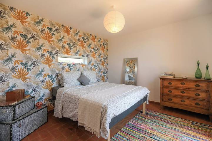 Chambre d’hôte pour 6 personnes, avec jardin à Saint-Hippolyte-le-Graveyron