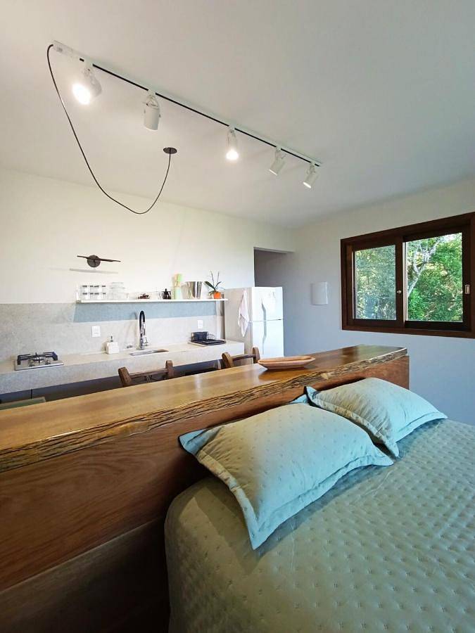 Casas e apartamentos de temporada para 2 pessoas, com vista e balcão em Garopaba