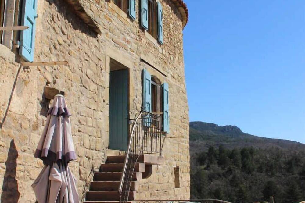 Gîte du Mas des Meulières in Saint-Privat, Région de Lodève