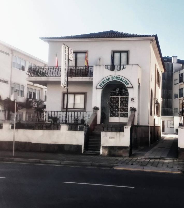 Chambre d’hôte pour 3 personnes à Porto