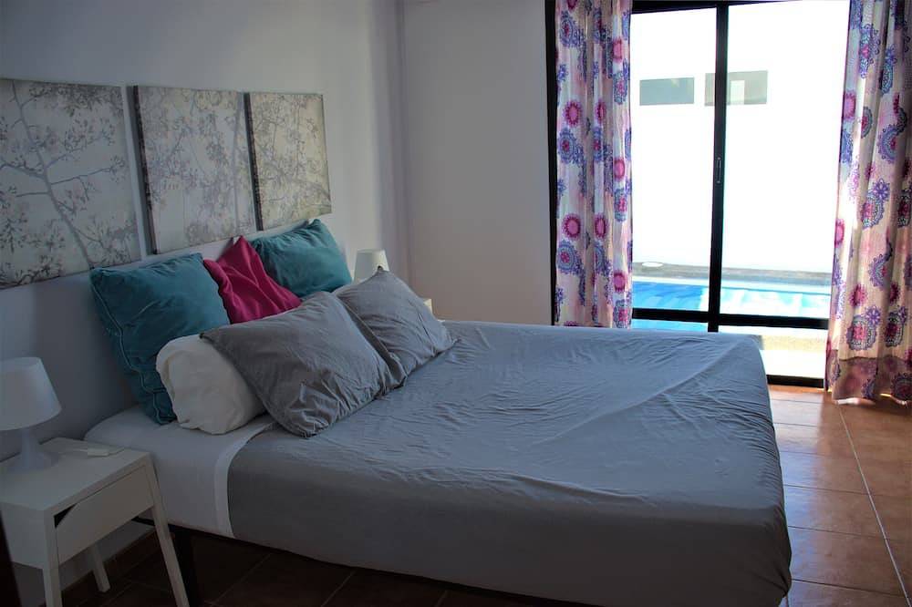 Koldo beach house in Playa Blanca, Yaiza