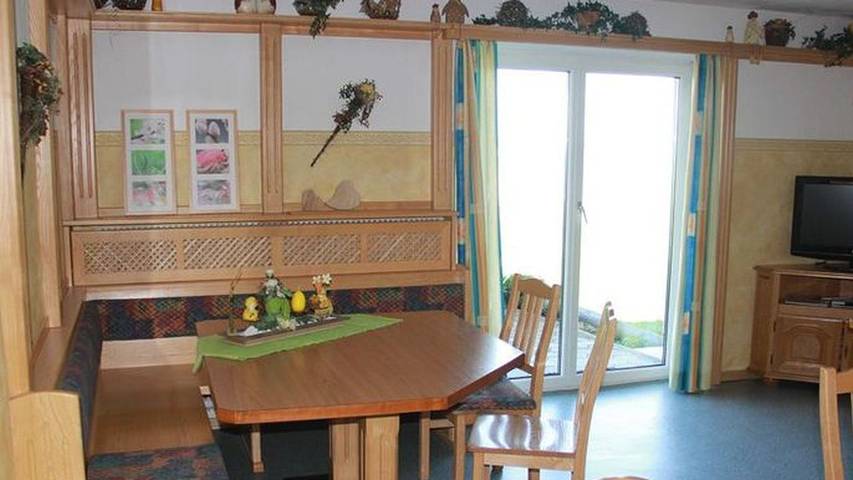 Ferienwohnung für 2 Personen, mit Garten in Weyregg am Attersee - 4