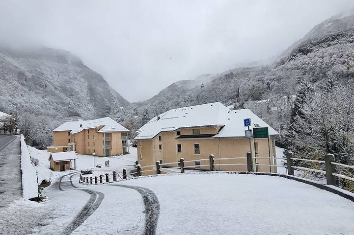 Gîte pour 4 personnes, avec Balcon et Jardin dans Office De Tourisme De Luz Saint Sauveur