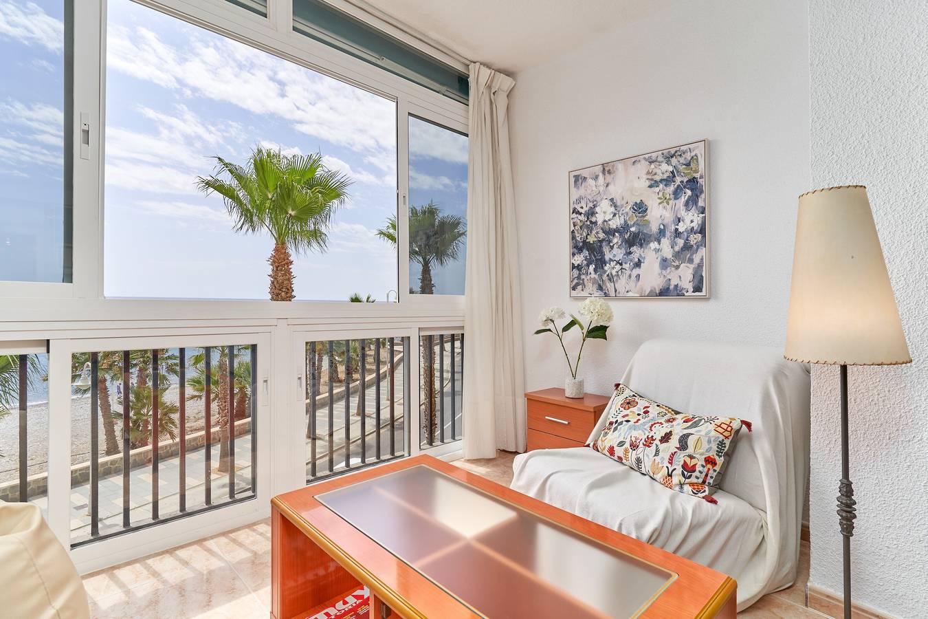 Ganze Wohnung, Velimar Apartment – Direkt am Meer und neben dem Wasserpark in Los Pinos (Almuñecar), Almuñecar
