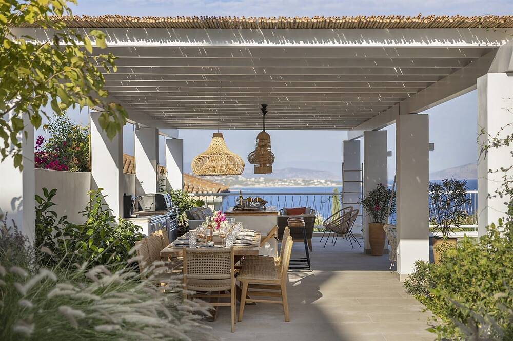 Catrine - Seven Bedroom Villa, Sleeps 15 in Spetses City, Spetses