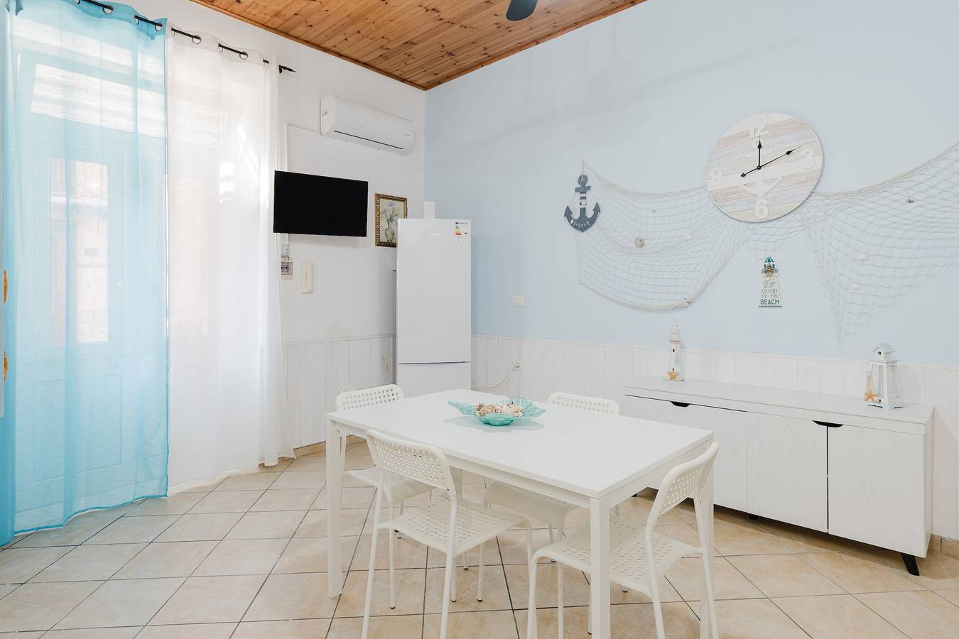 Geheel appartement, Appartement 'Perla Marina Piano Terra' met Wi-Fi en Airconditioning in Trappeto, Provincie Palermo