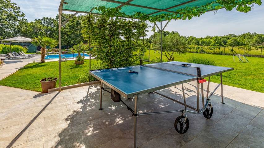 Villa pour 10 personnes, avec jardin et terrasse à Loborika - 4