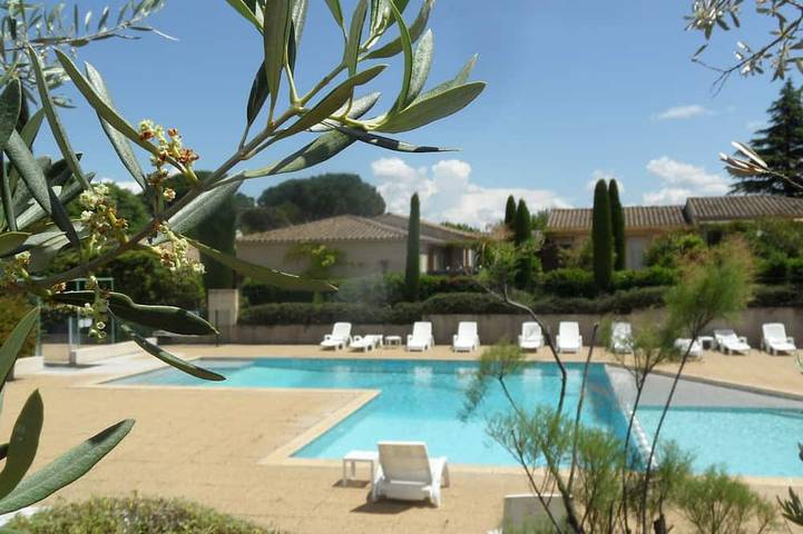 Casa de vacaciones para 4 personas, con piscina además de jardín y terraza - 1