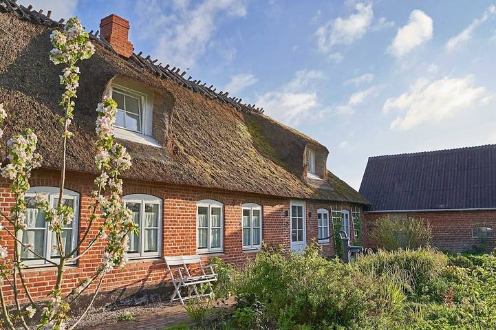 Cottage für 8 Personen, mit Terrasse und Garten