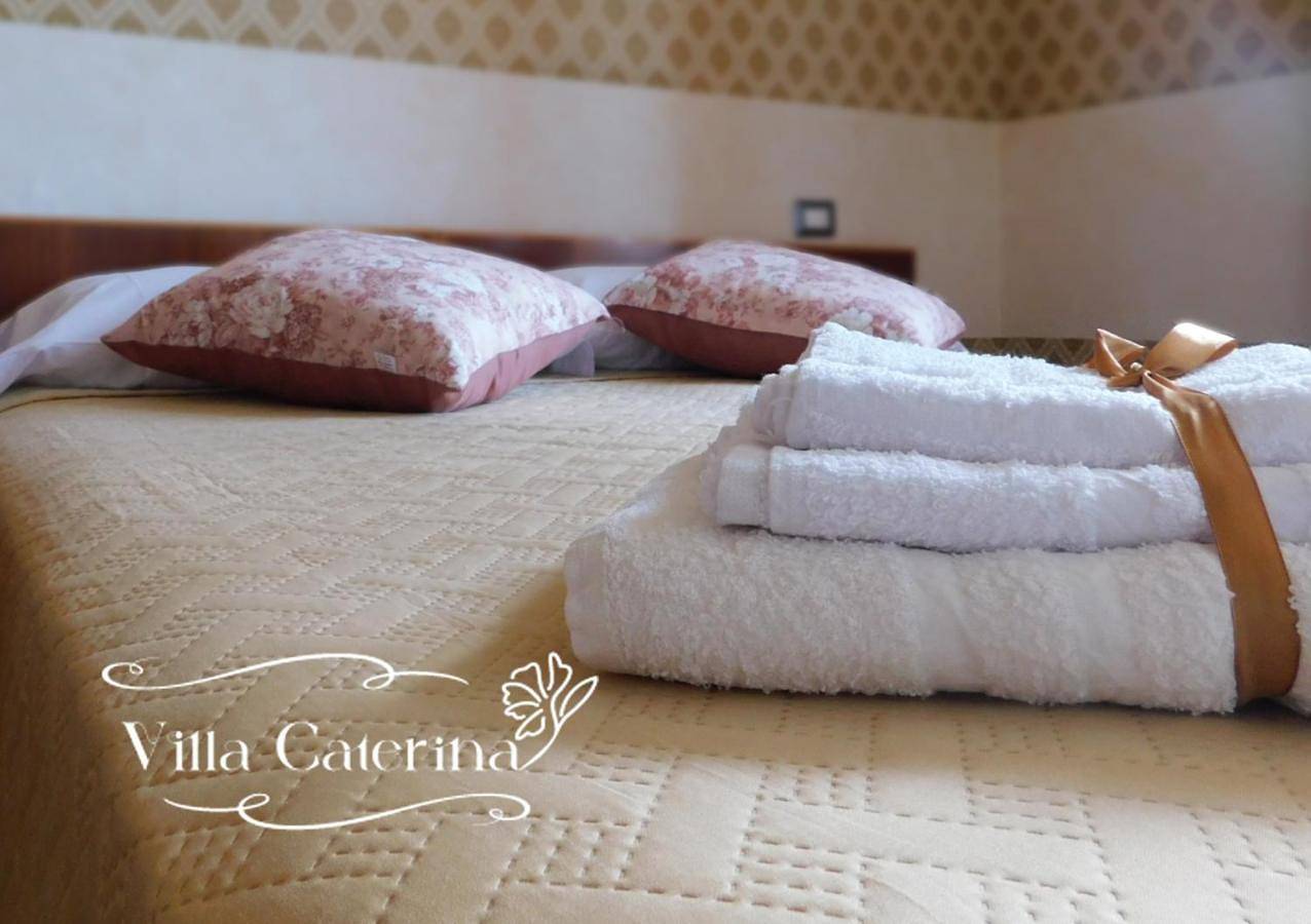 Double Room with Shared Bathroom in Fiuggi, Province de Frosinone