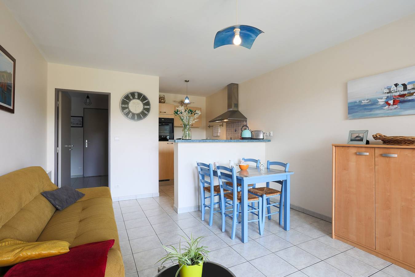 Ganze Wohnung, Ferienwohnung 'T2 Avec Terrasse Proche Plages' mit Seeblick, privater Terrasse und Wi-Fi in Pléneuf-Val-André, Côte de Goëlo