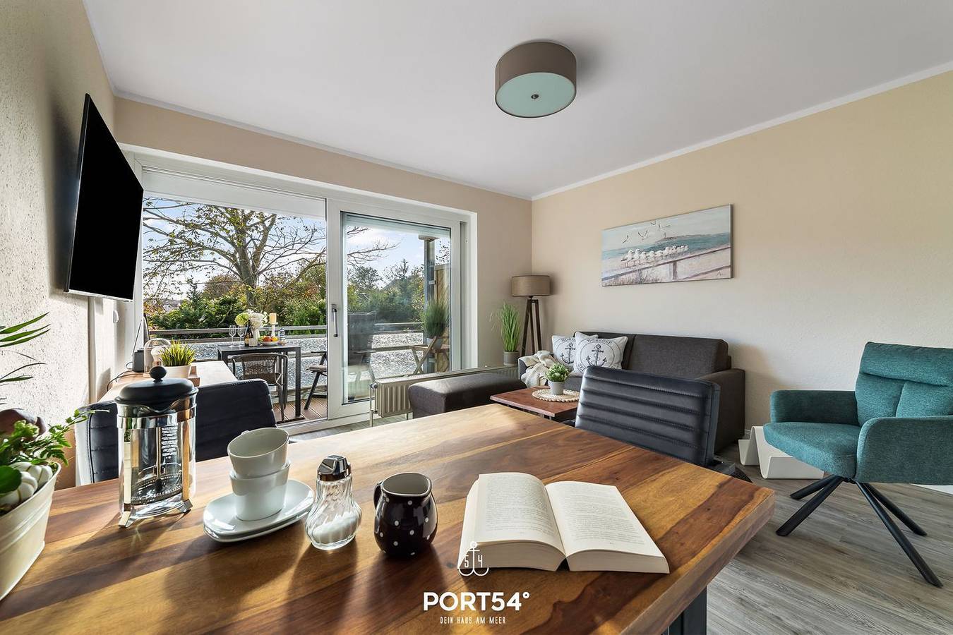Ganze Wohnung, Deck 5 - für 3 Personen, 1. Og, Balkon, zentrale Lage, ideal für Fahrradausflüge in Büsum, Dithmarschen
