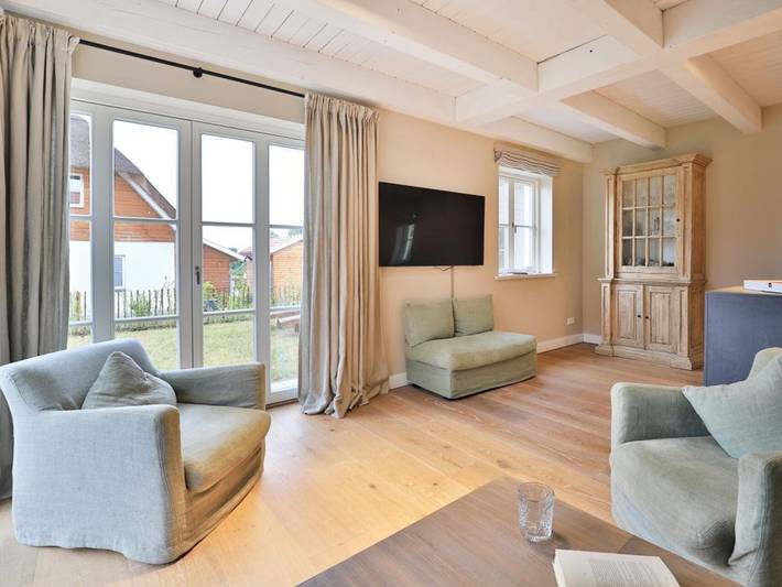 Ferienwohnung für 7 Personen, mit Sauna und Terrasse sowie Garten in Groß Schwansee - 4