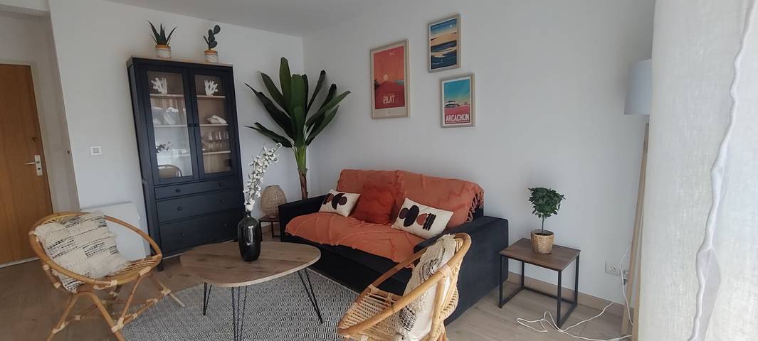 Gîte pour 2 personnes, avec terrasse dans Pereire - 2