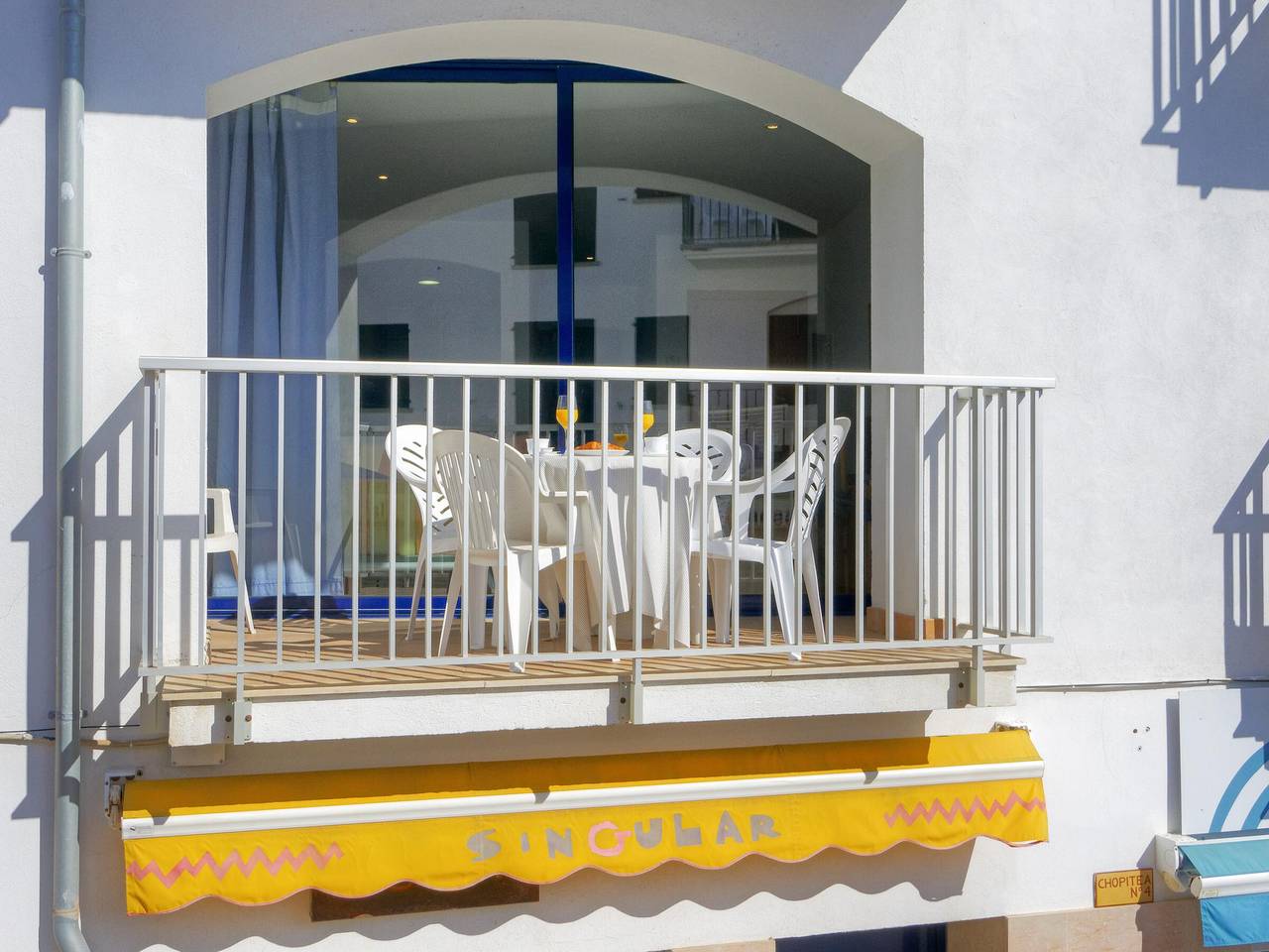 Appartement entier, Appartement Moderne à 50m de la Plage - Terrasse, Wifi, Clim - Calella de Palafrugell in Platgeta d'en Cosme (Palafrugell), Palafrugell