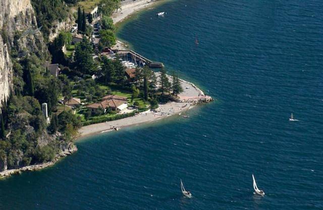 B&b für 2 Personen, mit Terrasse und Garten sowie Seeblick und Ausblick am Gardasee - 4