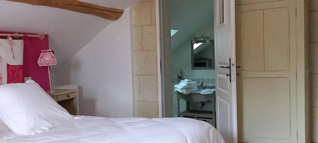 Location de vacances pour 4 personnes, avec piscine ainsi que sauna et jardin à Les Ulmes - 3