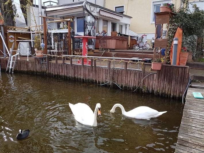 Ferienwohnung für 2 Personen, mit Terrasse und Garten sowie Pool und Sauna