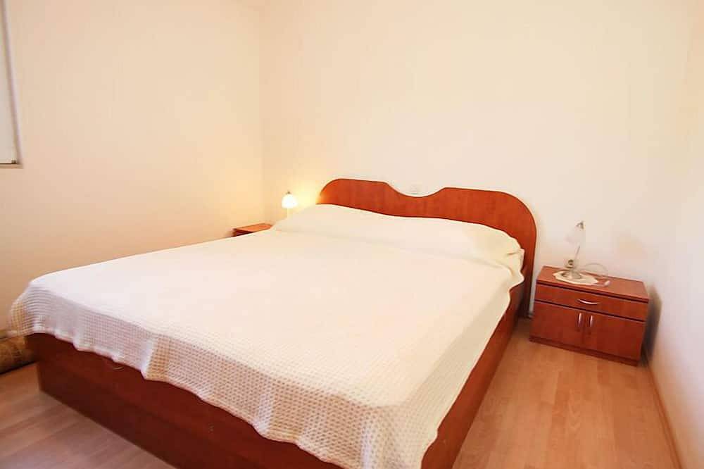 Ratimir in Rogac, Solta