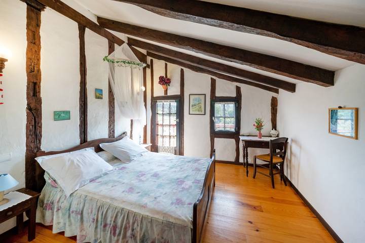 Location de vacances pour 2 personnes, avec balcon et jardin à Sare