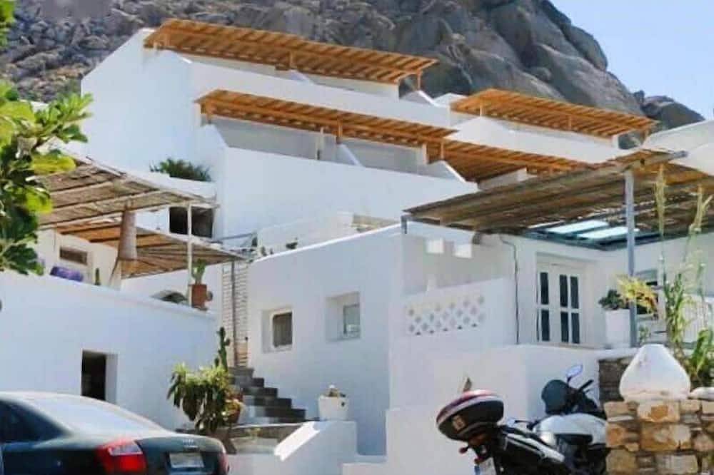 Ganze Wohnung, Mykonos Blanc Nest - Sea View Escape in Tourlos (Mykonos), Mykonos