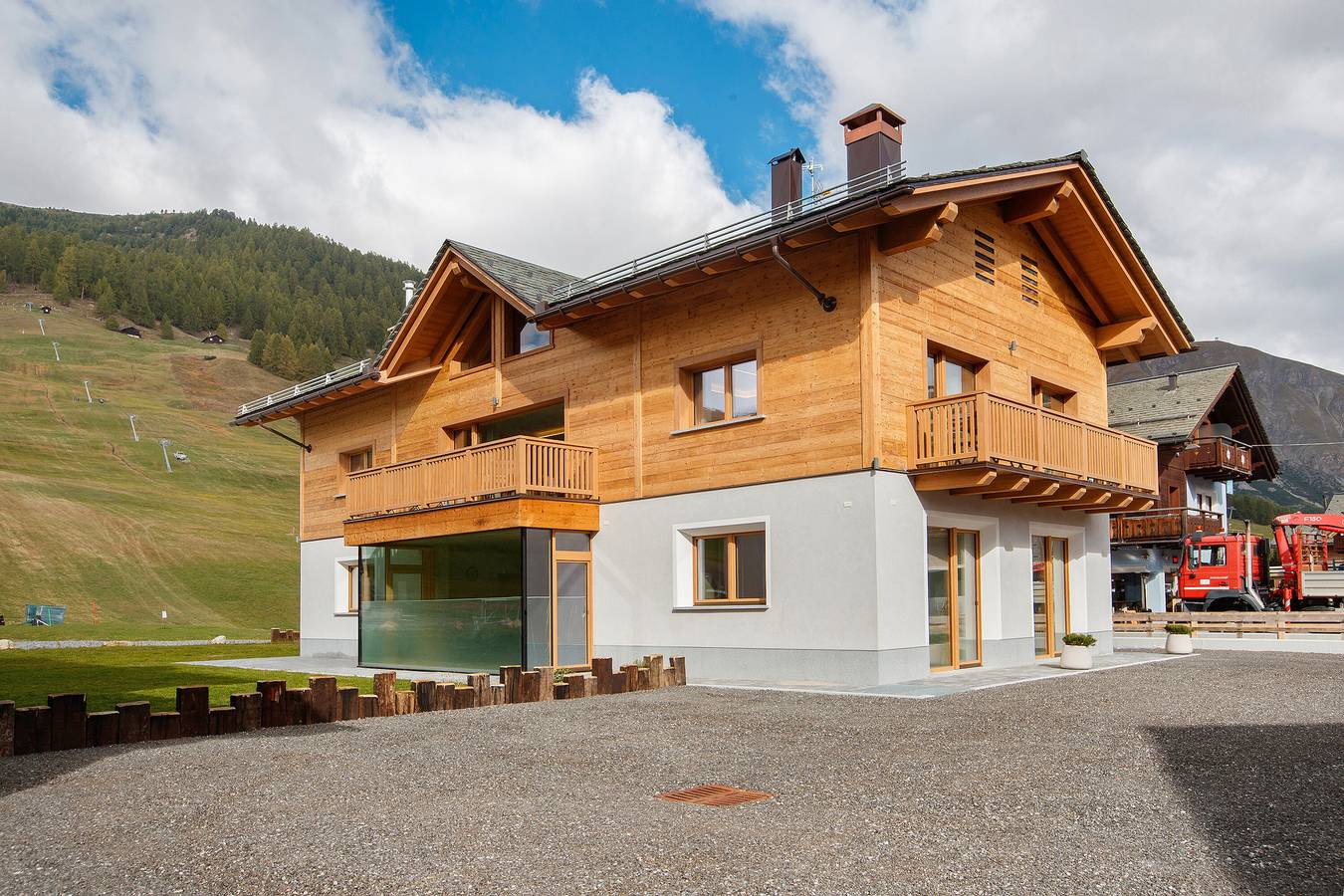 Ganze Wohnung, Ferienwohnung 'Soffio Livigno' mit Gemeinschaftsgarten, Balkon und Wi-Fi in Livigno, Veltlin