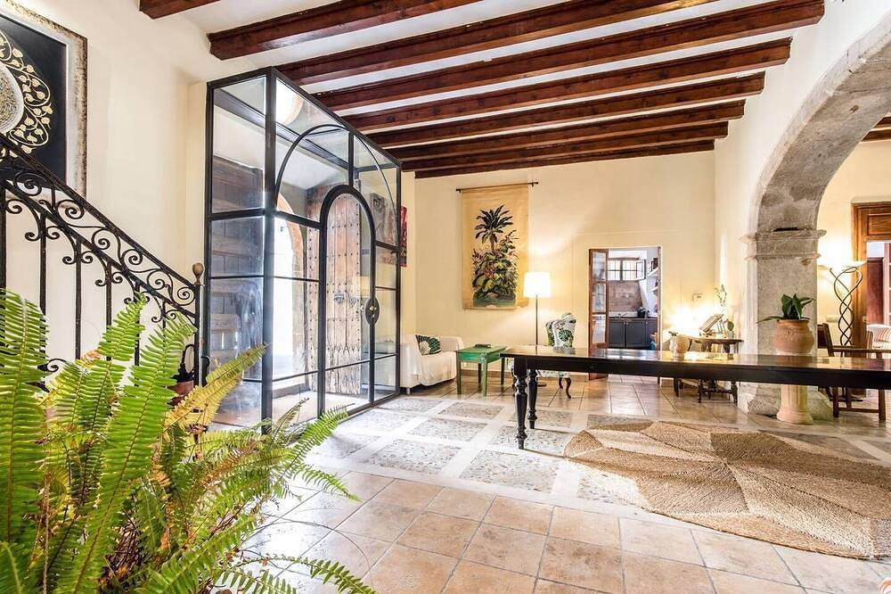 Can Fressa * Amazing Villa sport & family friendly for 20 people in Alaró, Interior de Mallorca