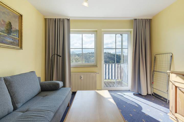 Ferienwohnung für 3 Personen, mit Balkon und Seeblick in Spalt - 4