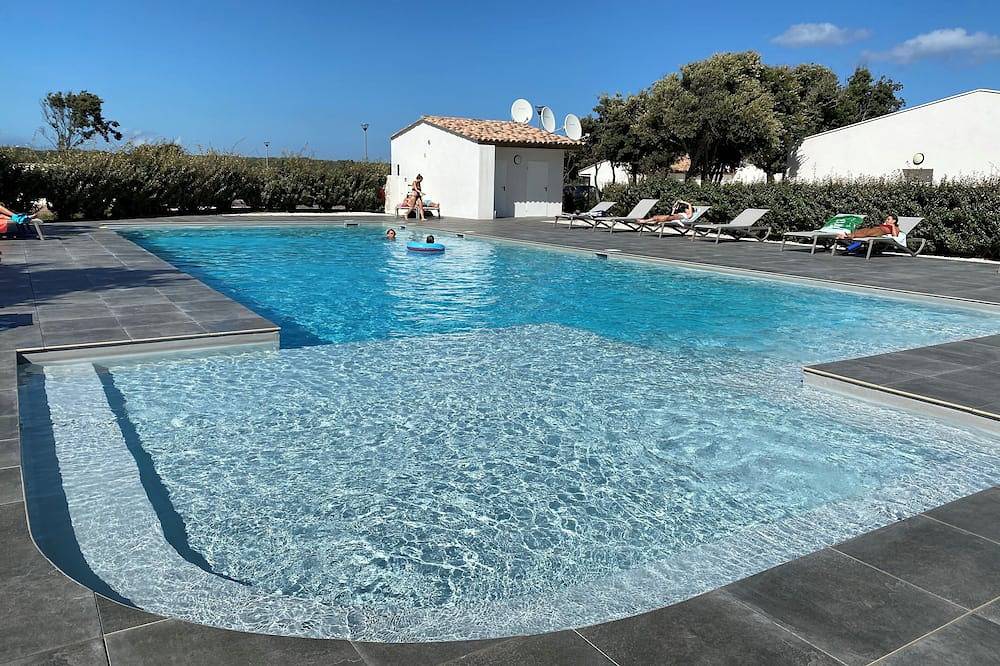 Villa met airconditioning 9 personen met verwarmd zwembad in residentie in Bonifacio, Sartène en omgeving