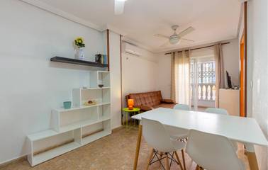 Appartement voor 5 Personen in Torrevieja, Costa Blanca, Afbeelding 3