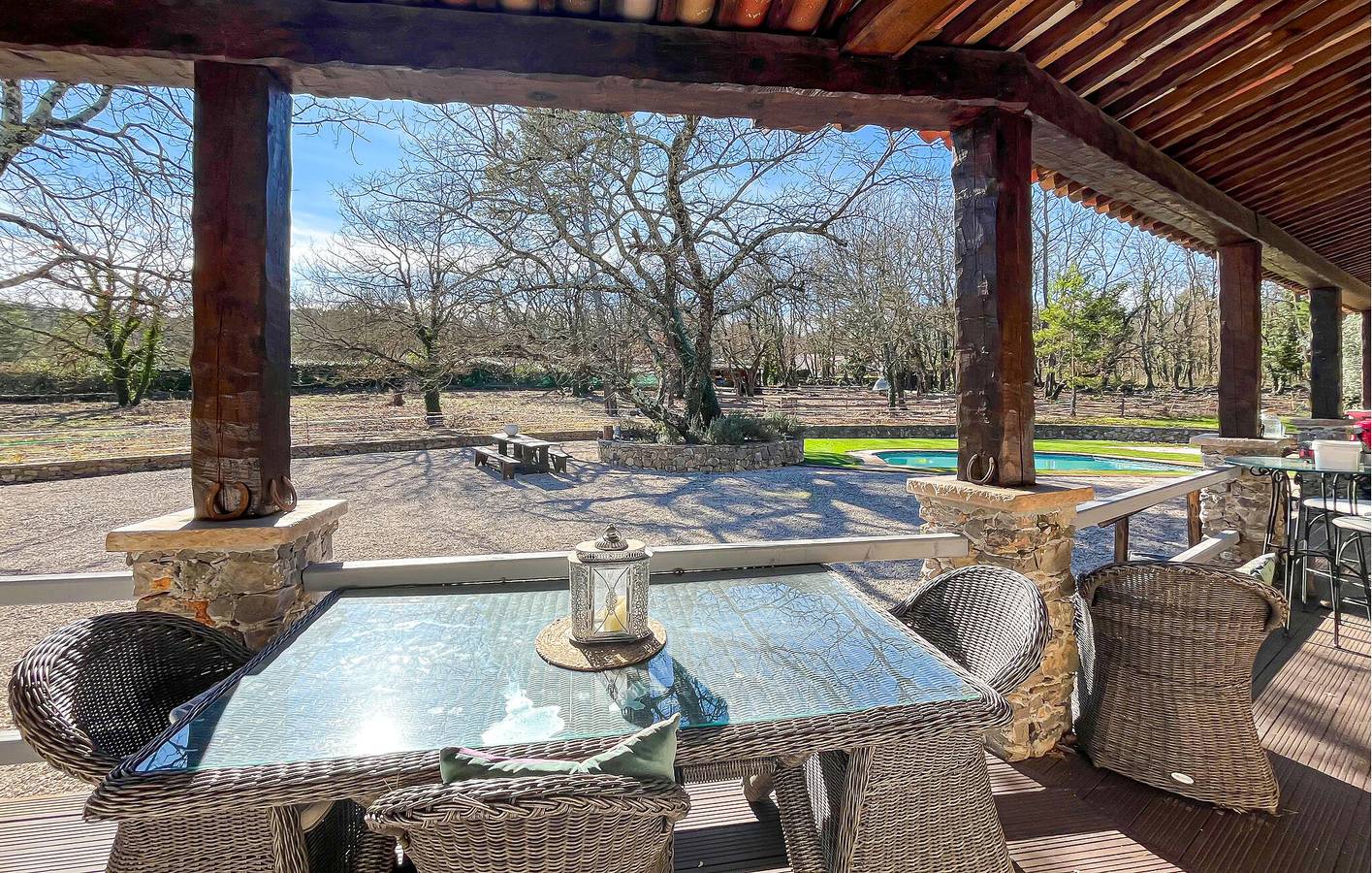 Modernes Apartment mit 2 Schlafzimmern und Pool in der Nähe von Tourrettes und landschaftlich reizvollen Sehenswürdigkeiten in Tourrettes, Draguignan Region