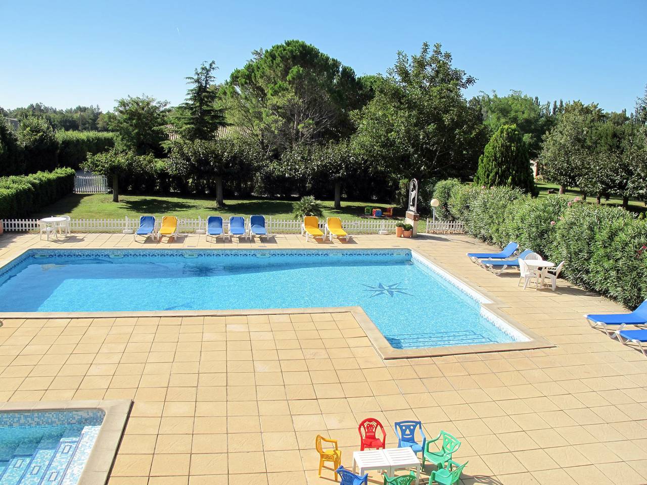 Fontenelle in Arles, Arles region