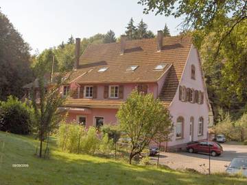 Hôtel pour 3 personnes, avec jardin et terrasse à Dambach (homonymie)