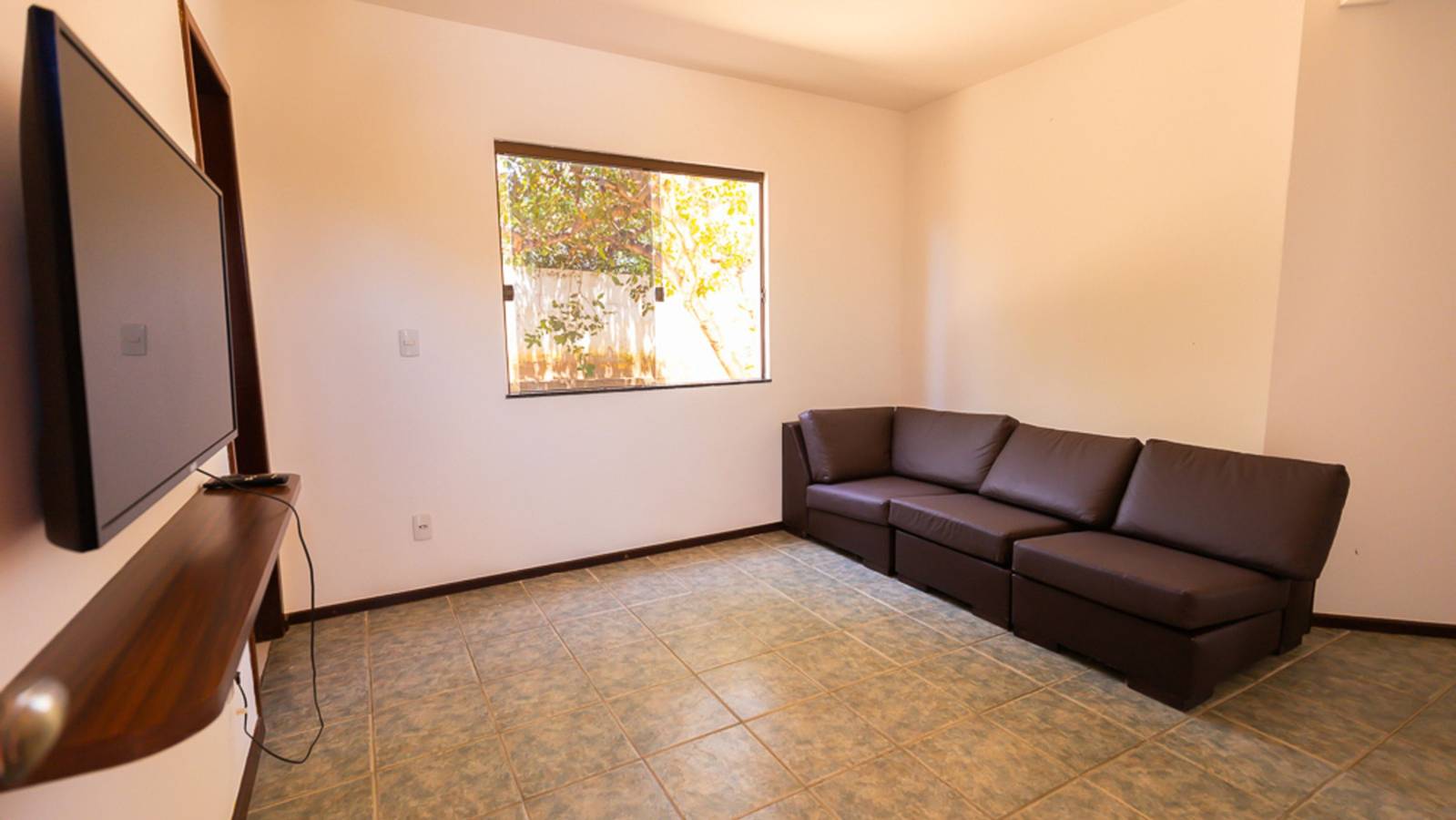 Casa com Hidro, Piscina e Churrasqueira - Jacuípe in Camaçari, Linha Verde