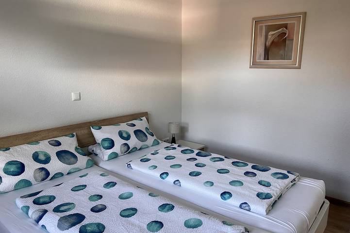 Ferienhaus für 4 Personen, mit Terrasse und Garten sowie Sauna in Norden-Norddeich - 2