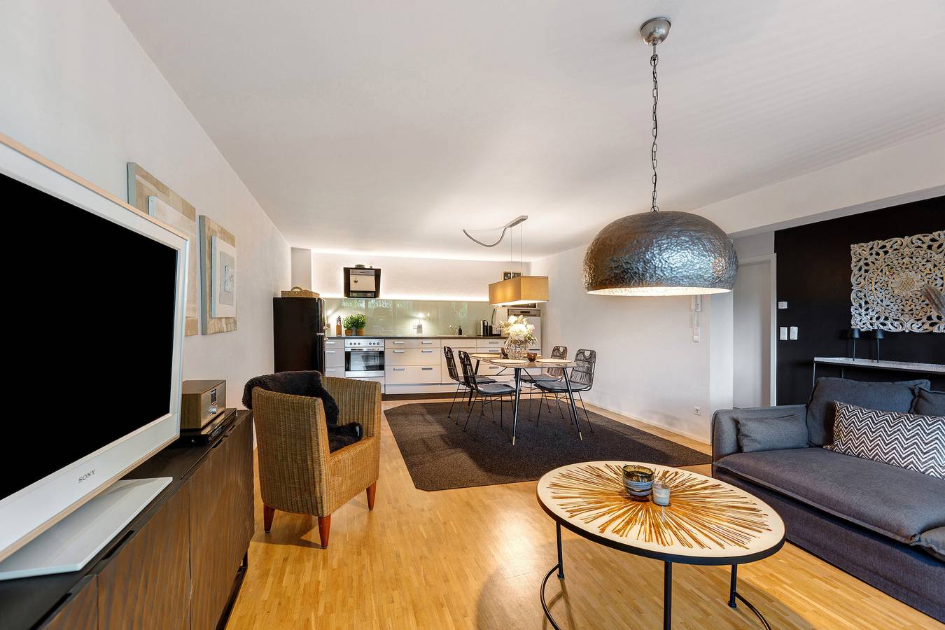 Ganze Wohnung, Apartment 'Fewo Spectrum' mit privater Terrasse und Wlan in Überlingen, Bodenseekreis