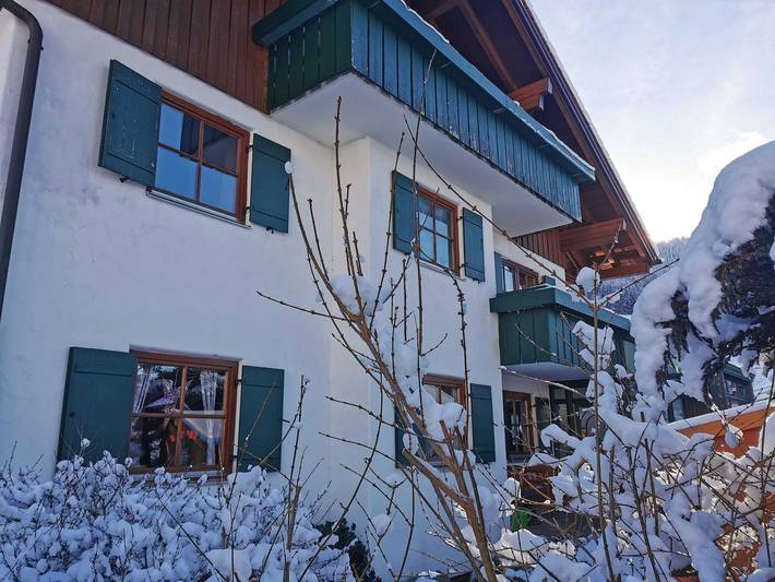 Ferienwohnung für 5 Personen, mit Garten und Ausblick sowie Balkon, kinderfreundlich in Hündle-Thalkirchdorf - 3