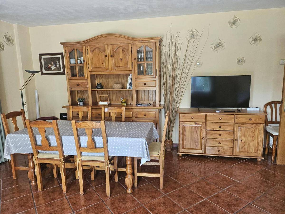 Four-Bedroom House in Soria, Provincia de Soria