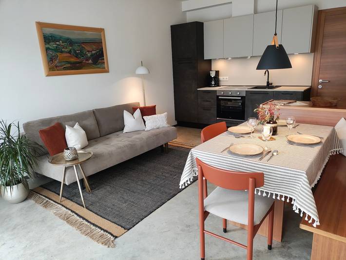 Ganze Wohnung, Ferienwohnung Matthäus mit Bergblick, Wlan, Garten und Terrasse in Baslan, Tscherms