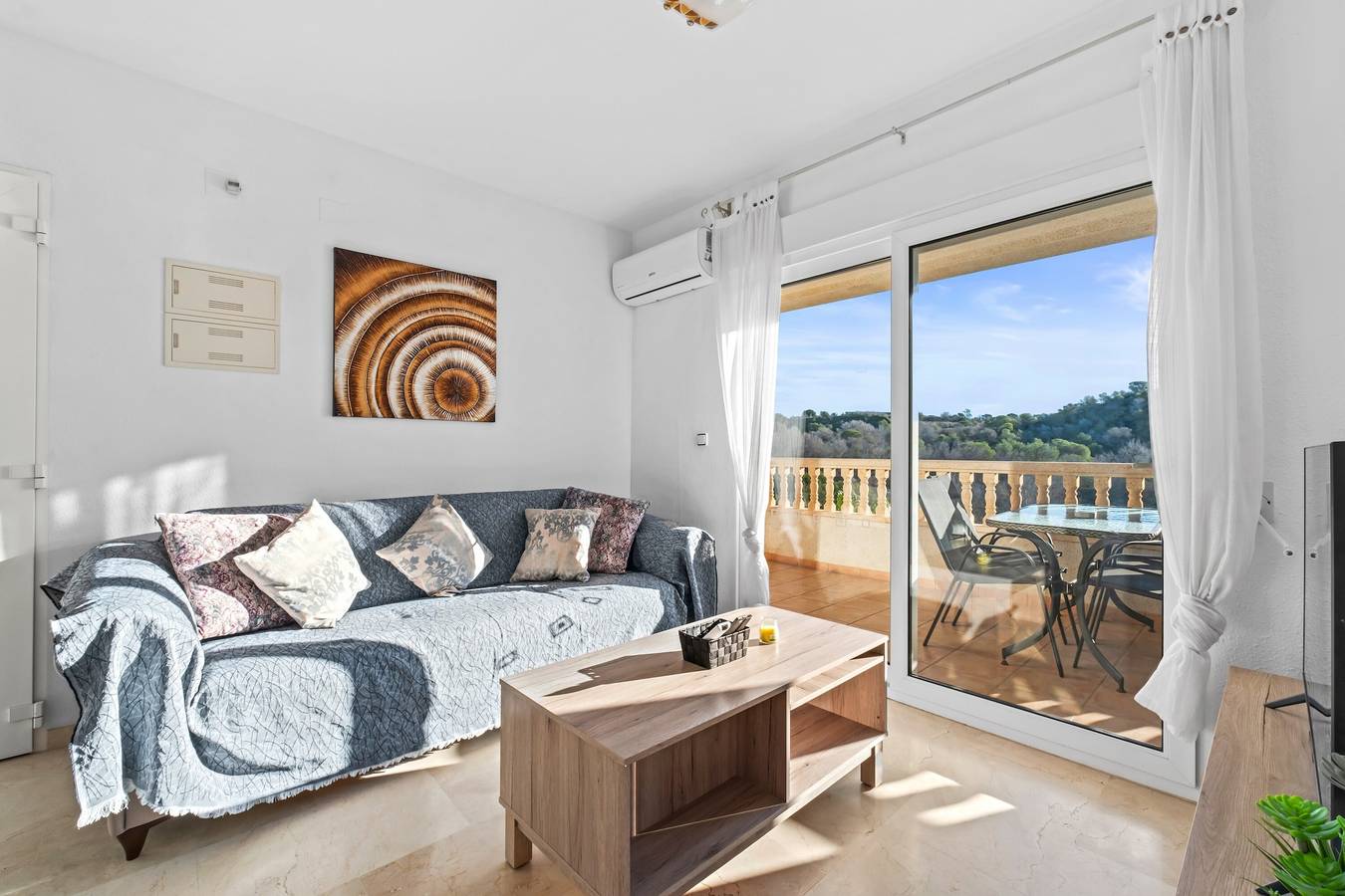 Appartement entier, Bel appartement dans une magnifique région avec piscine partagée et Wi-Fi. in Las Ramblas Golf, Orihuela