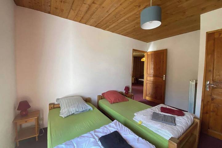 Chambre d’hôte pour 6 personnes, avec terrasse à Molines-en-Queyras - 3